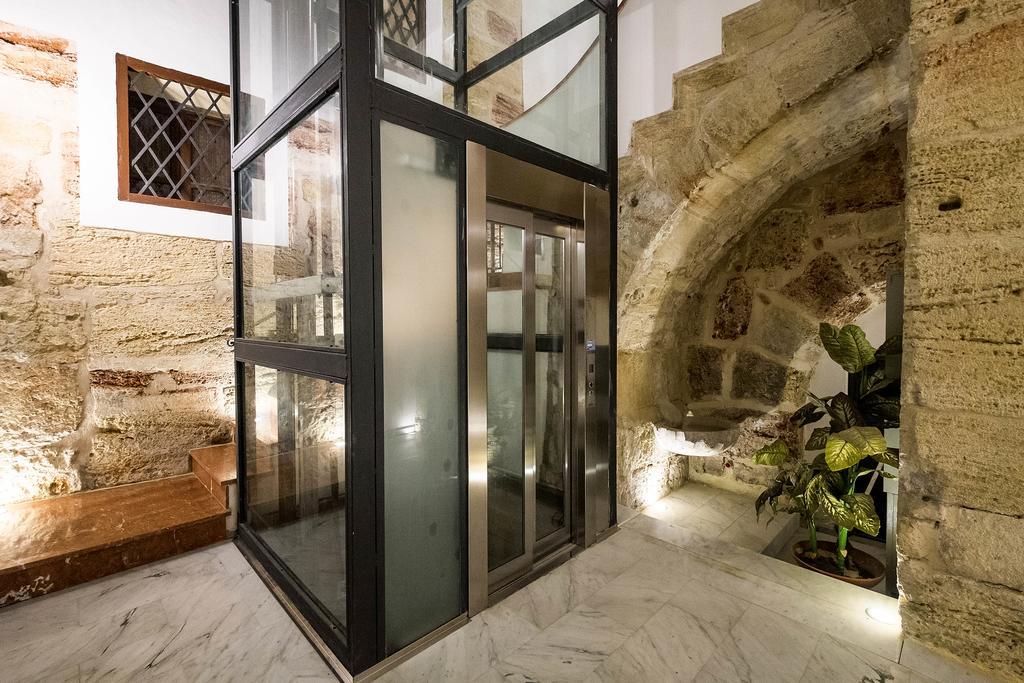 Casa Petra Ai Quattro Canti Palermo Buitenkant foto