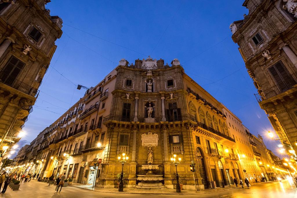 Casa Petra Ai Quattro Canti Palermo Buitenkant foto