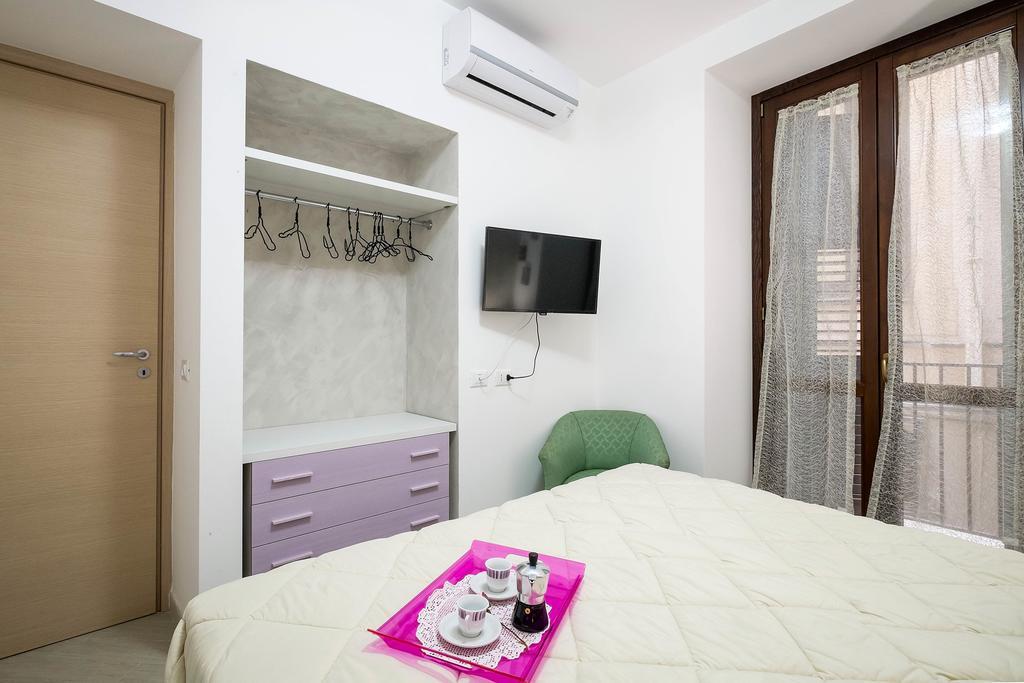 Casa Petra Ai Quattro Canti Palermo Buitenkant foto